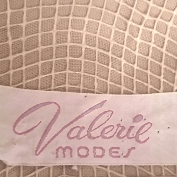 Vtg 60s VALERIE MODES Gorg Green FEATHERS Hat EUVC - Picture 6 of 11